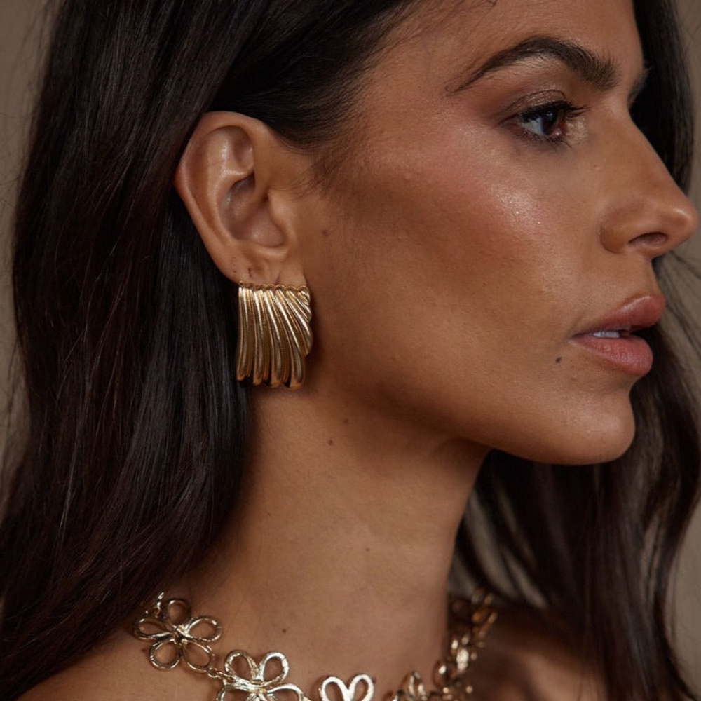12th Tribe Talia Gold Textured Earrings Size O/SO/S